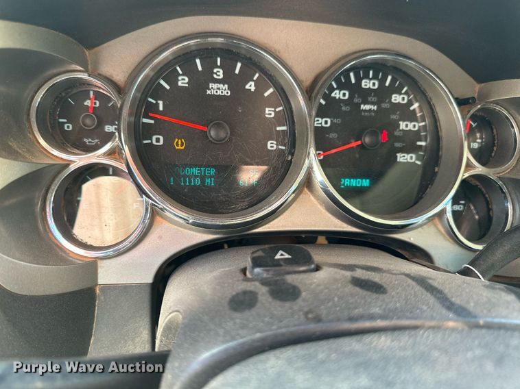 image for item DT6252 2013 Chevrolet Silverado 1500 Ext. Cab pickup truck