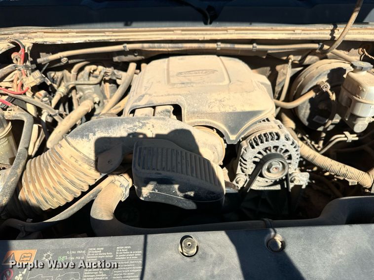 image for item DT6252 2013 Chevrolet Silverado 1500 Ext. Cab pickup truck