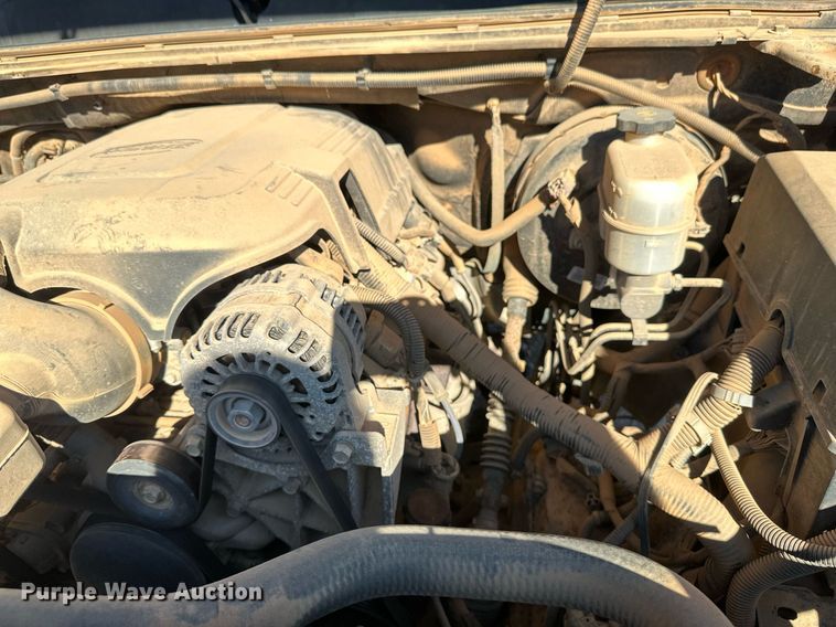 image for item DT6252 2013 Chevrolet Silverado 1500 Ext. Cab pickup truck