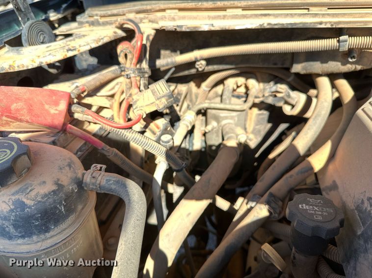 image for item DT6252 2013 Chevrolet Silverado 1500 Ext. Cab pickup truck