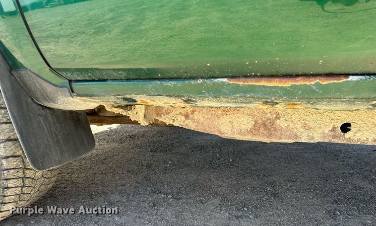 image for item DT6255 2016 Chevrolet Silverado 2500HD Double Cab pickup truck