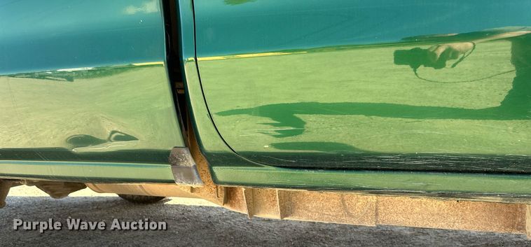 image for item DT6255 2016 Chevrolet Silverado 2500HD Double Cab pickup truck