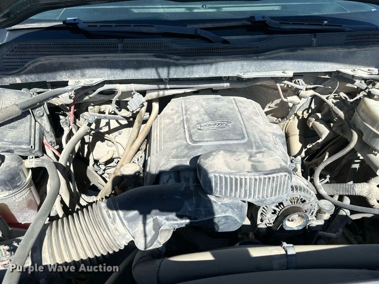 image for item DT6255 2016 Chevrolet Silverado 2500HD Double Cab pickup truck