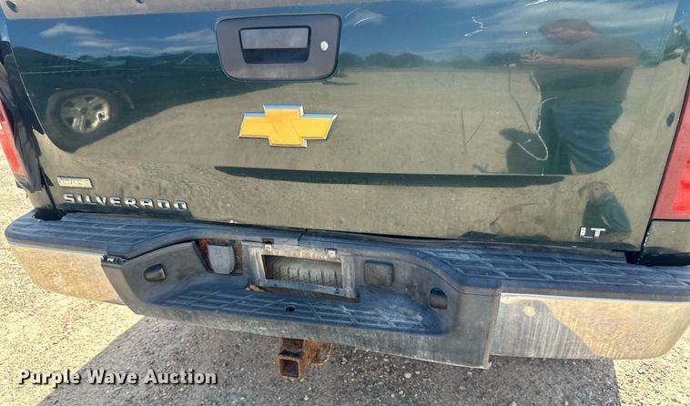 image for item DT6256 2012 Chevrolet Silverado 1500 Ext. Cab pickup truck