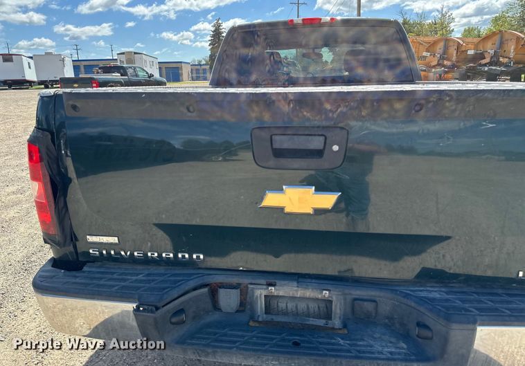 image for item DT6256 2012 Chevrolet Silverado 1500 Ext. Cab pickup truck