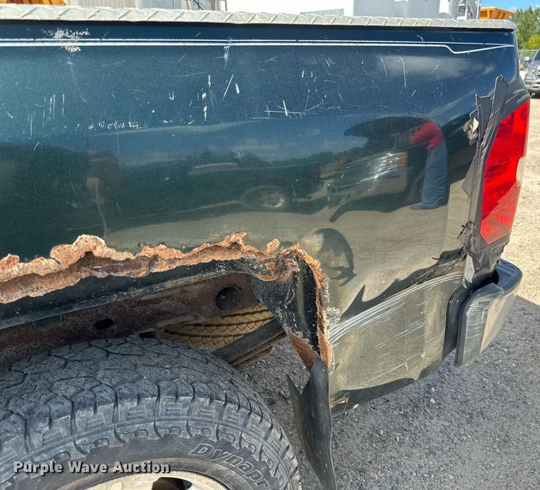 image for item DT6256 2012 Chevrolet Silverado 1500 Ext. Cab pickup truck