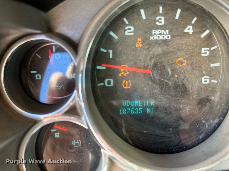 image for item DT6257 2013 Chevrolet Silverado 1500 Ext. Cab pickup truck