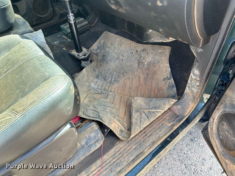 image for item DT6257 2013 Chevrolet Silverado 1500 Ext. Cab pickup truck