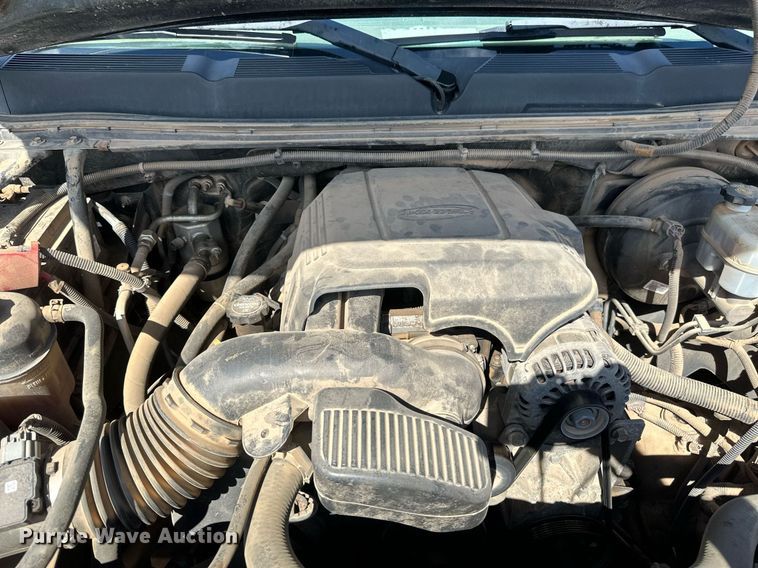 image for item DT6257 2013 Chevrolet Silverado 1500 Ext. Cab pickup truck