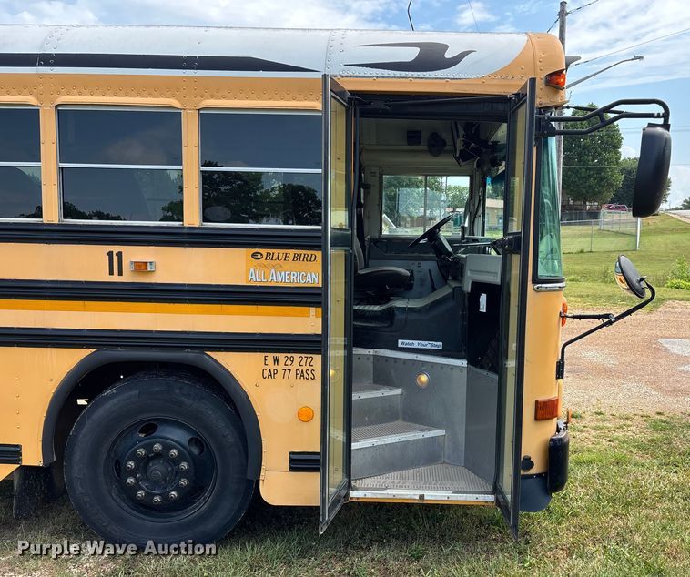image for item DU1253 2006 Blue Bird All American school bus