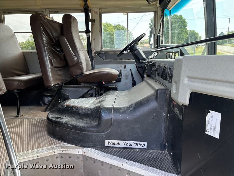 image for item DU1253 2006 Blue Bird All American school bus