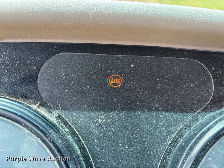 image for item DU1253 2006 Blue Bird All American school bus