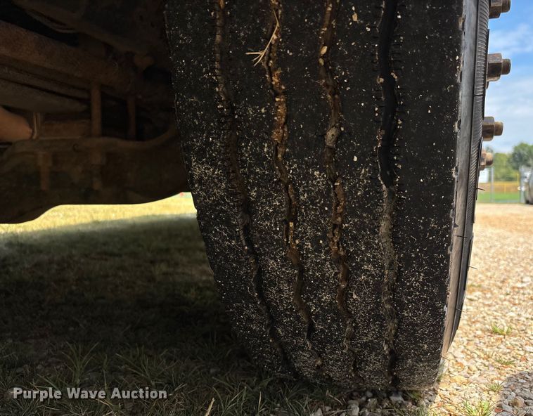 image for item DU1253 2006 Blue Bird All American school bus