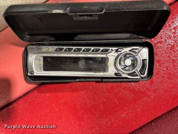 image for item DU1254 1989 Chaparral 2300 SX Sport boat