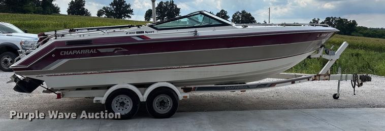 image for item DU1254 1989 Chaparral 2300 SX Sport boat