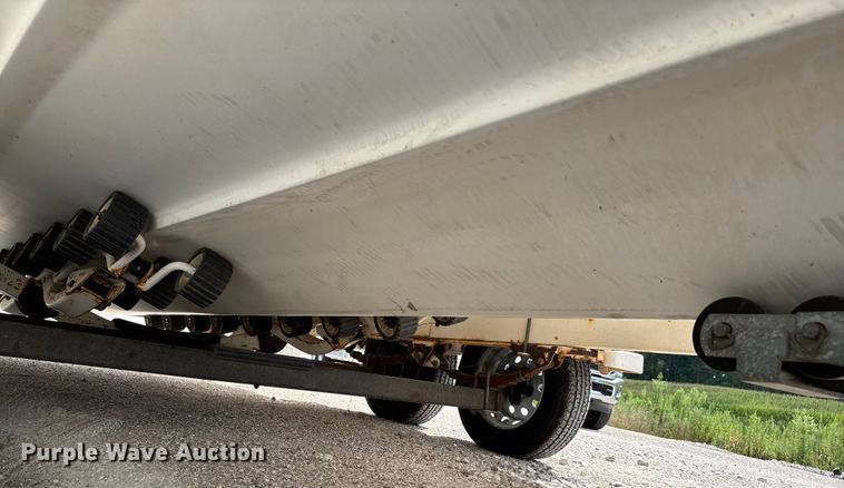 image for item DU1254 1989 Chaparral 2300 SX Sport boat