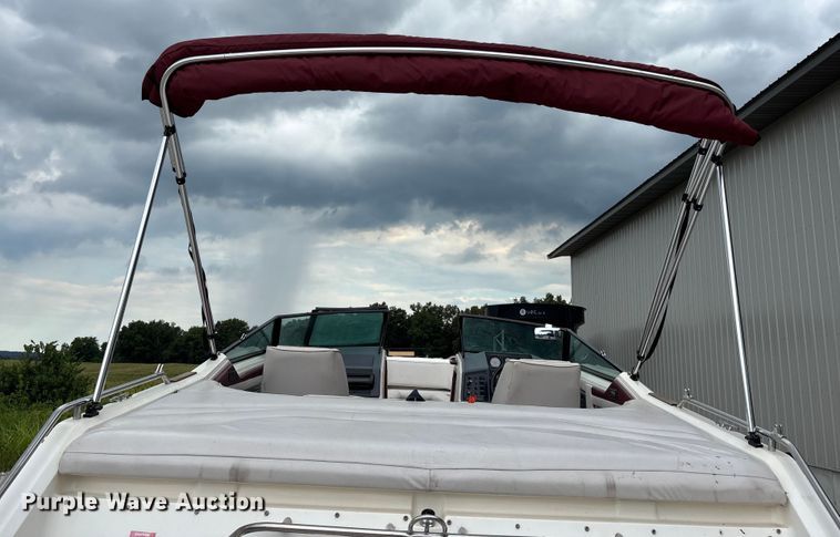 image for item DU1254 1989 Chaparral 2300 SX Sport boat