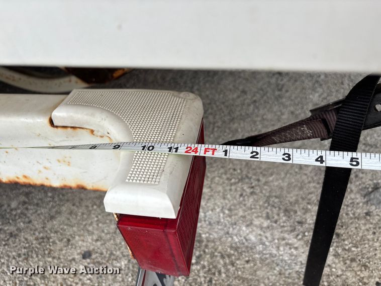 image for item DU1254 1989 Chaparral 2300 SX Sport boat