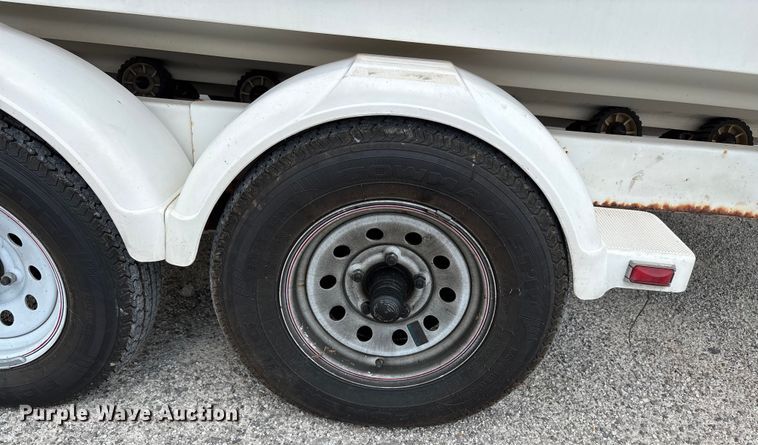 image for item DU1254 1989 Chaparral 2300 SX Sport boat