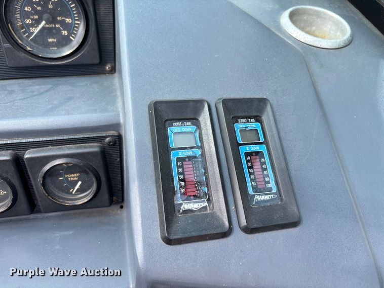 image for item DU1254 1989 Chaparral 2300 SX Sport boat