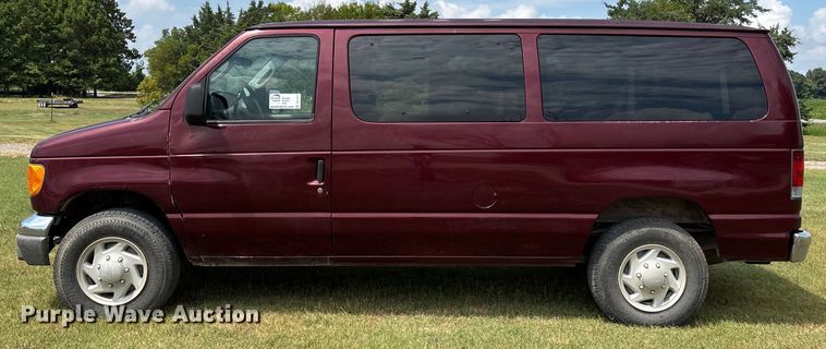 image for item DU1271 2006 Ford E350 van