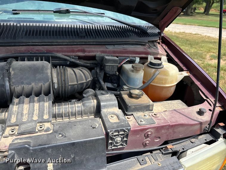 image for item DU1271 2006 Ford E350 van