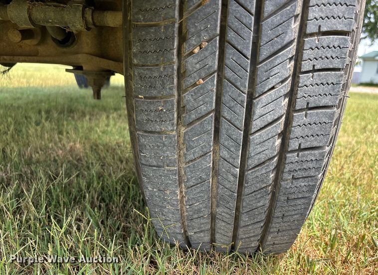 image for item DU1271 2006 Ford E350 van