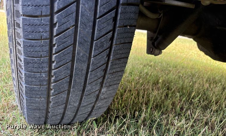 image for item DU1271 2006 Ford E350 van