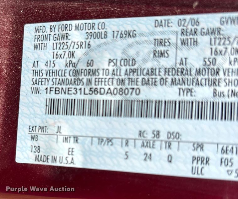 image for item DU1271 2006 Ford E350 van