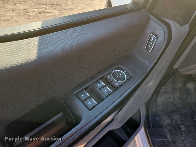 image for item DU6762 2021 Ford F150 SuperCrew pickup truck