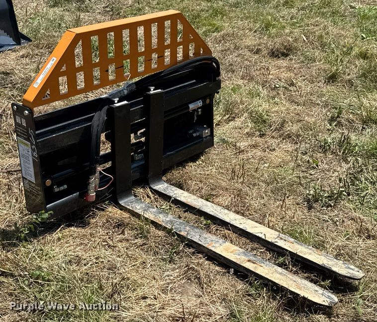 image for item DU9104 2025 Wolverine PFA-11-3300G skid steer forks