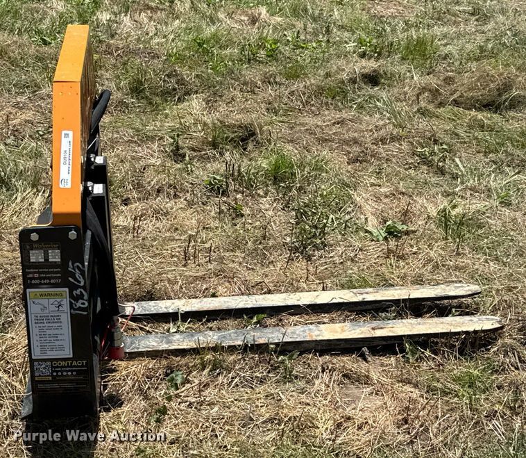 image for item DU9104 2025 Wolverine PFA-11-3300G skid steer forks