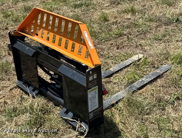 image for item DU9106 2025 Wolverine PFA-11-3300G skid steer forks