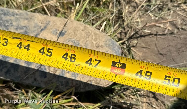 image for item DU9106 2025 Wolverine PFA-11-3300G skid steer forks