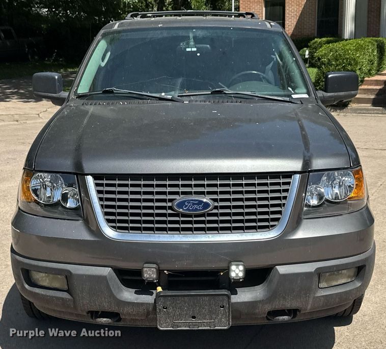 image for item DU9394 2004 Ford Expedition SUV