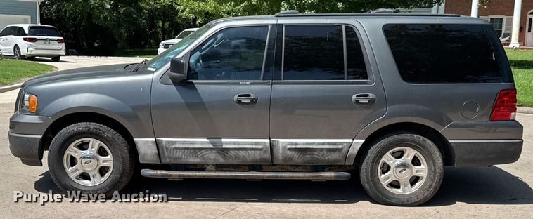 image for item DU9394 2004 Ford Expedition SUV