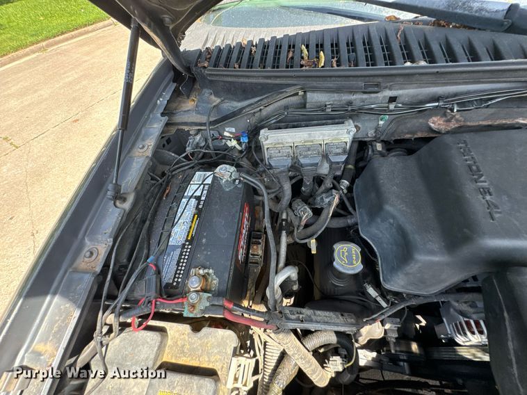 image for item DU9394 2004 Ford Expedition SUV