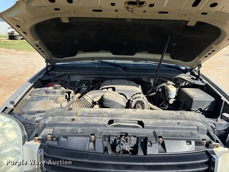 image for item DW2984 2010 GMC Yukon SUV