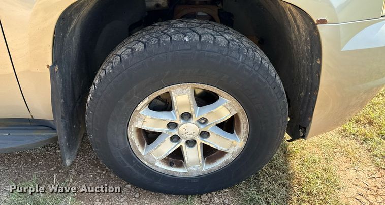 image for item DW2984 2010 GMC Yukon SUV