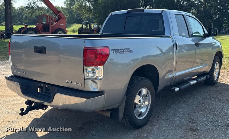 image for item DW2987 2011 Toyota Tundra Double Cab pickup truck