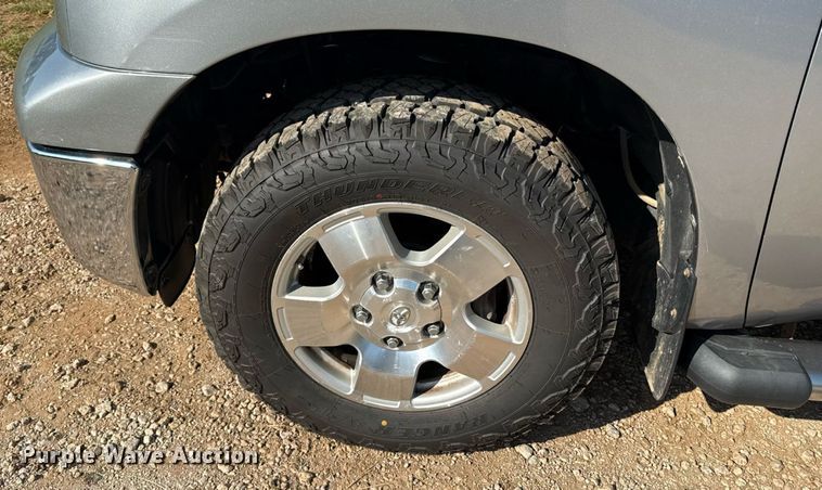 image for item DW2987 2011 Toyota Tundra Double Cab pickup truck