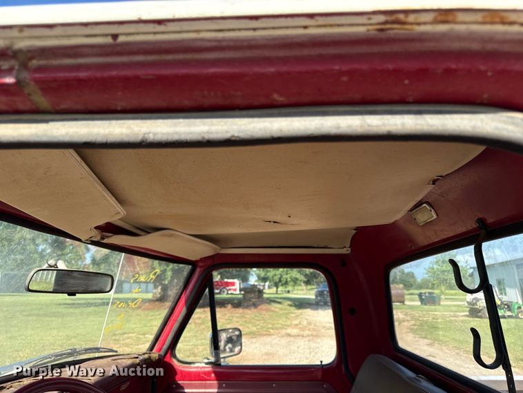 image for item DW2988 1972 Ford F250 pickup truck