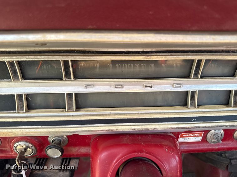 image for item DW2988 1972 Ford F250 pickup truck