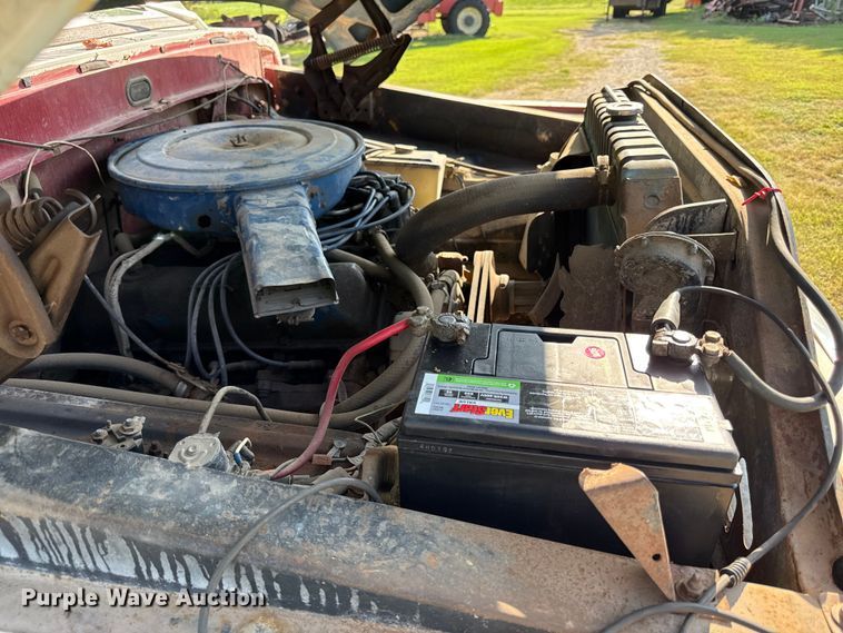 image for item DW2988 1972 Ford F250 pickup truck