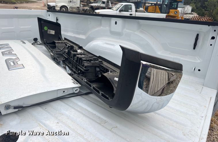 image for item DW6509 Pickup truck bed