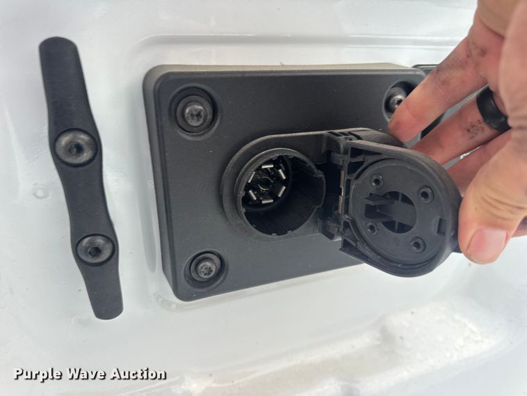 image for item DW6509 Pickup truck bed