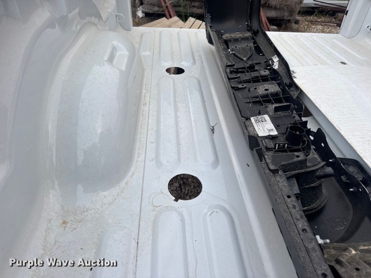 image for item DW6509 Pickup truck bed
