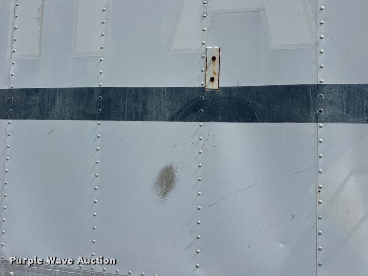 image for item DW6553 1995 International  4700 box truck