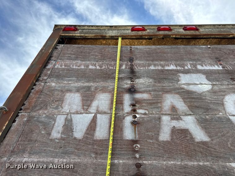 image for item DW6553 1995 International  4700 box truck