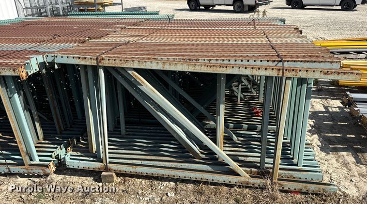 image for item DW6571 Pallet racking